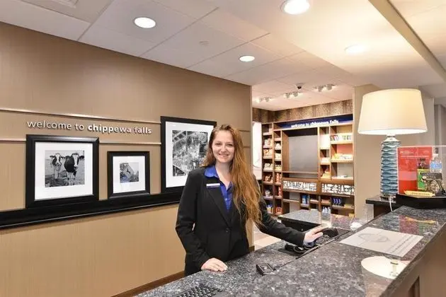 Hampton Inn & Suites Chippewa Falls, WI