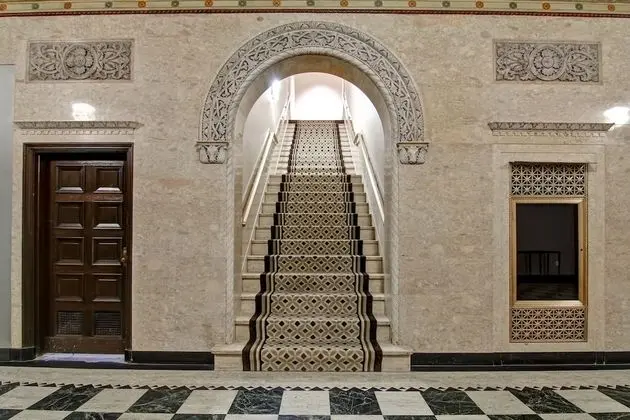 Hampton Inn & Suites Cincinnati-Downtown