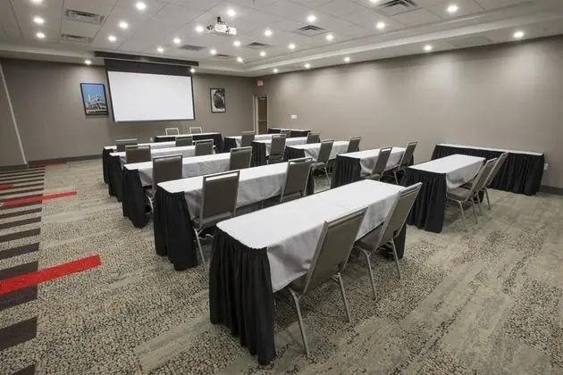 Hampton Inn & Suites Cincinnati/Kenwood, OH