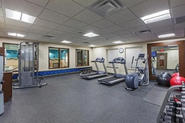Hampton Inn and Suites Claremore, OK - Genel