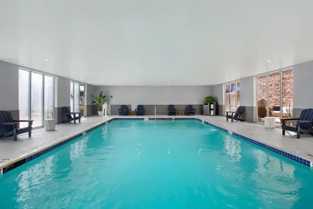 Hampton Inn & Suites Dallas Arlington - Havuz