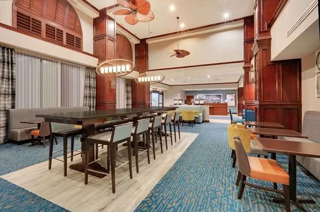 Hampton Inn & Suites Dallas-Arlington-South - Lobi