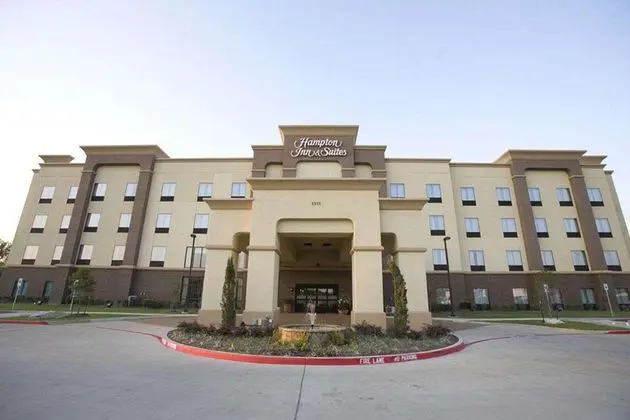 Hampton Inn & Suites Dallas DeSoto