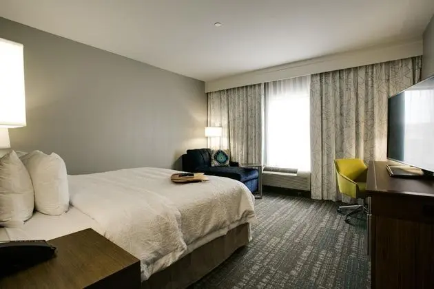 Hampton Inn & Suites Dallas/Ft Worth Airport South