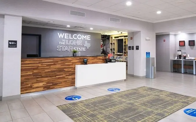 Hampton Inn & Suites Dallas/Lewisville-Vista Ridge Mall, TX - Lobi