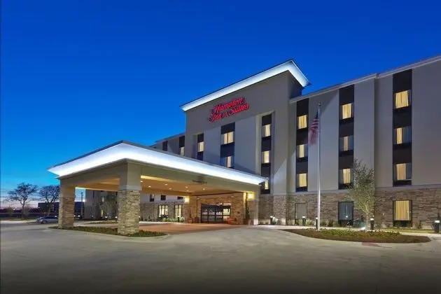 Hampton Inn & Suites Dallas/Plano-East - Dış Mekan