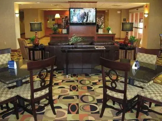 Hampton Inn & Suites Davenport