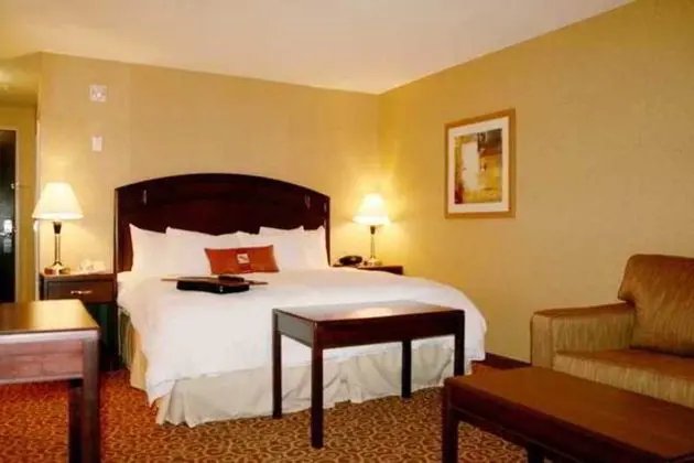 Hampton Inn & Suites Edmonton Int'l Airport