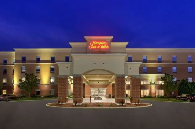Hampton Inn and Suites Flint/Grand Blanc - Dış Mekan