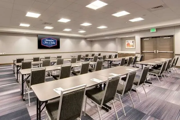 Hampton Inn & Suites Fort Worth Downtown - Genel