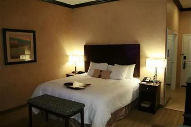 Hampton Inn & Suites Fort Worth-Fossil Creek