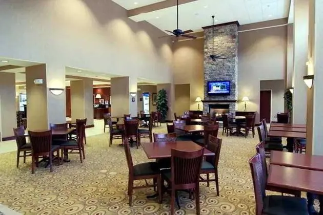 Hampton Inn&Suites Fredericksburg at Celebrate