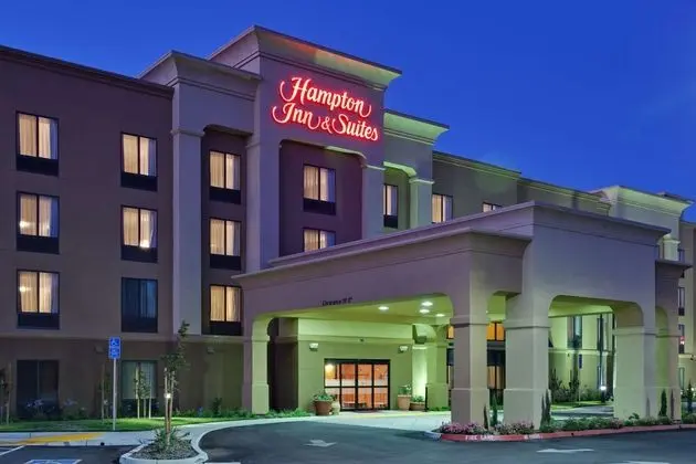 Hampton Inn & Suites Fresno-Northwest, CA - Dış Mekan