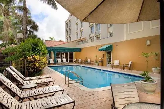 Hampton Inn & Suites Ft.Lauderdale Airport South