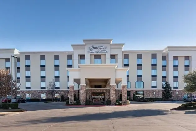 Hampton Inn & Suites Ft. Worth-Burleson - Dış Mekan