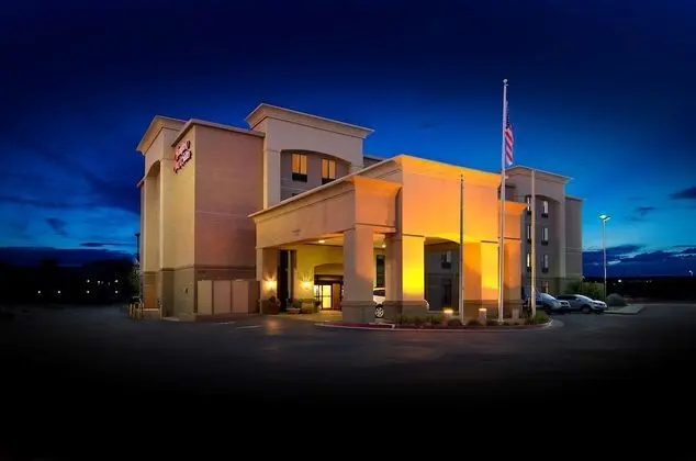 Hampton Inn & Suites Gallup - Dış Mekan