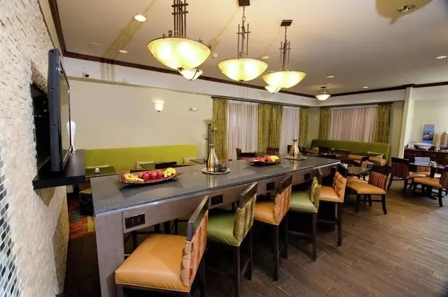 Hampton Inn & Suites Gallup - Yerinde Yemek