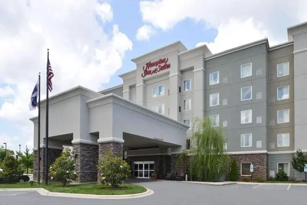 Hampton Inn & Suites Greensboro/Coliseum Area, NC - Öne Çıkan Resim