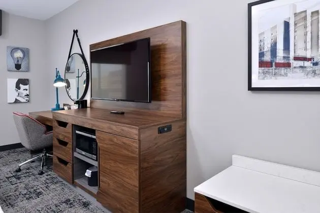 Hampton Inn & Suites Greensboro Downtown - Oda