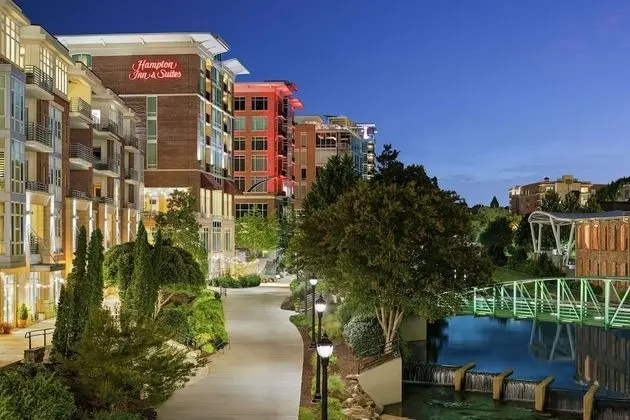 Hampton Inn & Suites Greenville-Downtown-RiverPlace - Dış Mekan