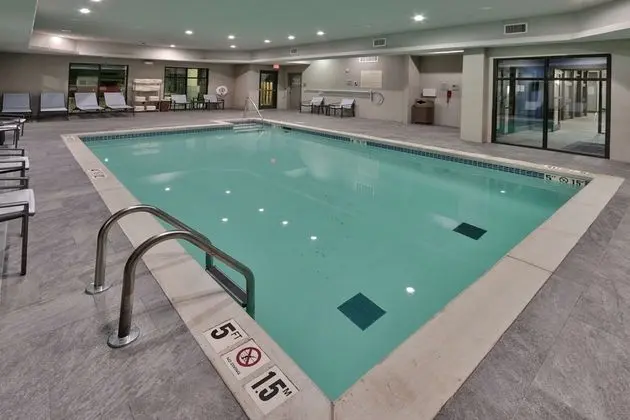 Hampton Inn & Suites Guthrie, OK - Havuz