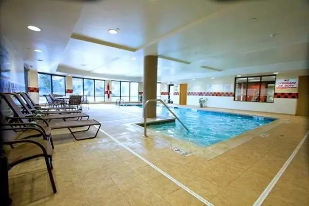 Hampton Inn & Suites Hartford/East Hartford, CT - Genel