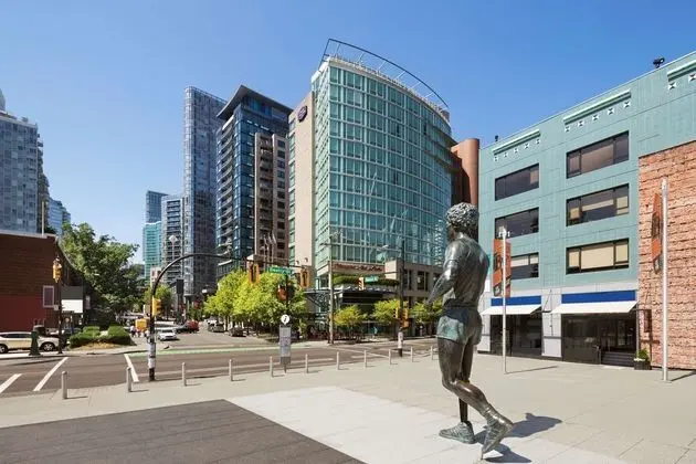 Hampton Inn & Suites by Hilton Downtown Vancouver - Dış Mekan