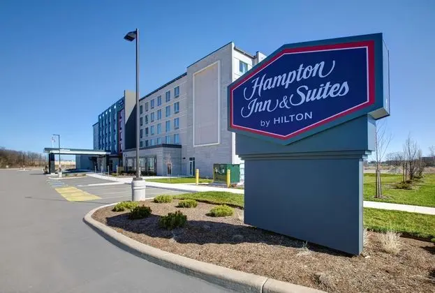 Hampton Inn & Suites by Hilton Waterloo St. Jacobs - Dış Mekan