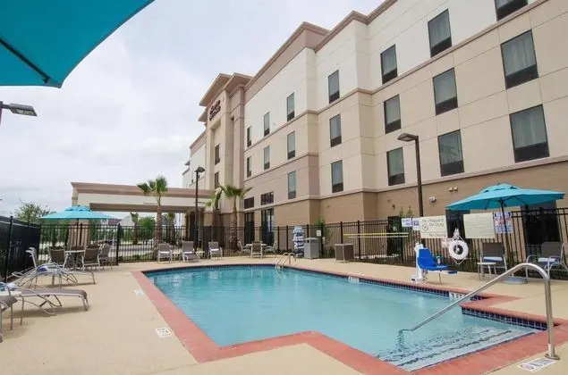 Hampton Inn and Suites Houston North IAH Geenspoin