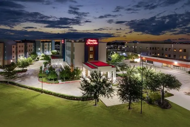 Hampton Inn & Suites Houston/Pasadena - Dış Mekan
