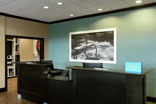 Hampton Inn & Suites Houston/Pasadena - Lobi
