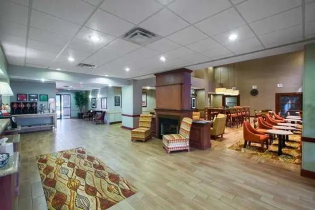 Hampton Inn & Suites Houston Rosenberg - Genel