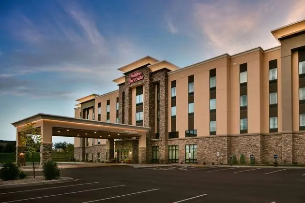 Hampton Inn and Suites Hudson, WI - Öne Çıkan Resim