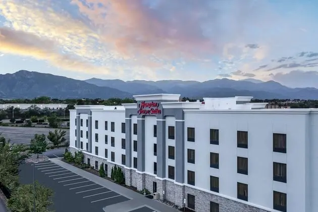 Hampton Inn & Suites I-25 South