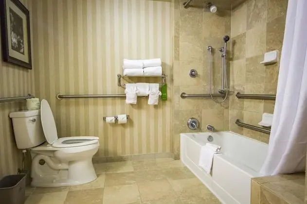 Hampton Inn & Suites Jackson