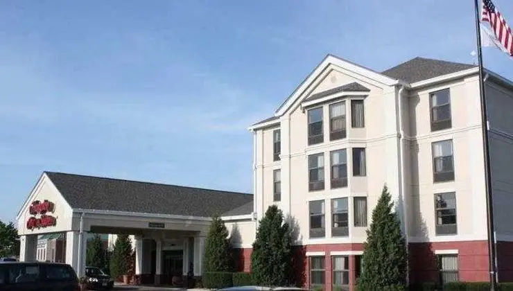 Hampton Inn & Suites Kansas City-Merriam
