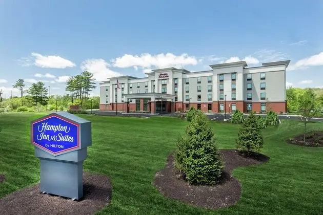 HAMPTON INN SUITES KITTERY ME