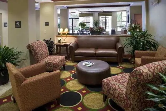 Hampton Inn & Suites Knoxville-Downtown 