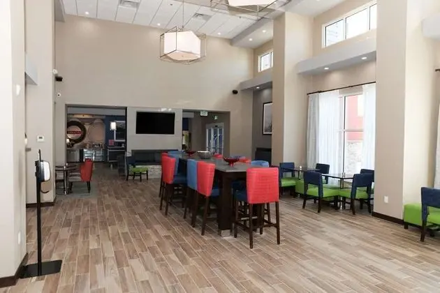 Hampton Inn & Suites Lafayette Medical Center, CO