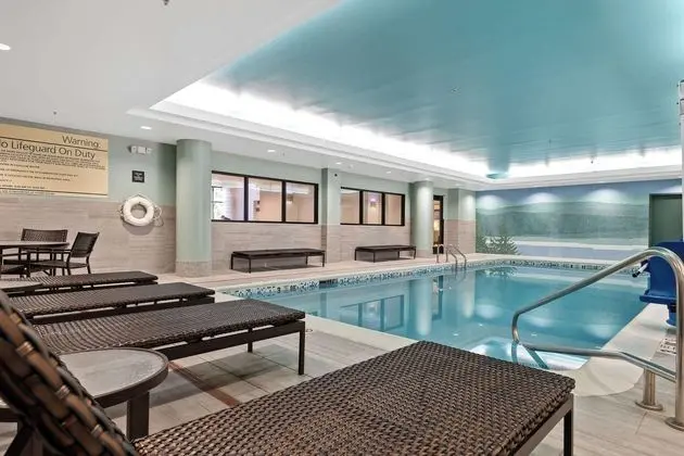 Hampton Inn & Suites Lake George - Havuz