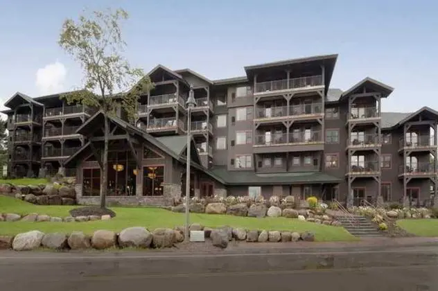 Hampton Inn & Suites Lake Placid, NY
