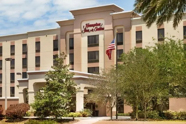 Hampton Inn & Suites Largo - Dış Mekan