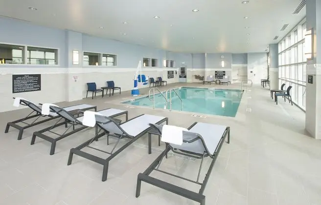 Hampton Inn & Suites LAX El Segundo, CA - Havuz