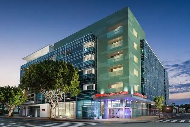 Hampton Inn and Suites Los Angeles/Santa Monica, C