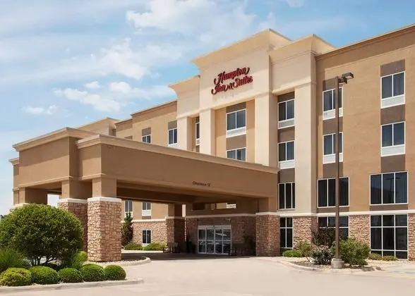 Hampton Inn & Suites Lubbock Southwest - Dış Mekan