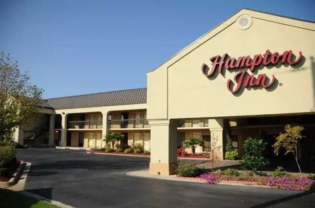 Hampton Inn & Suites Macon I-475