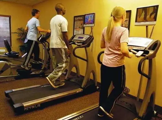 Hampton Inn & Suites Manteca