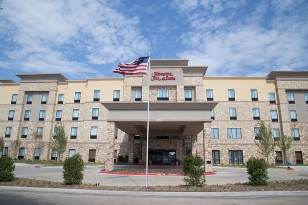Hampton Inn and Suites McKinney, TX - Dış Mekan