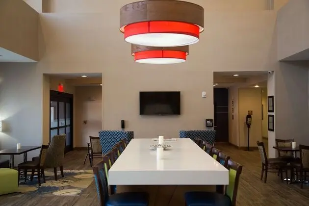 Hampton Inn and Suites McKinney, TX - Lobi