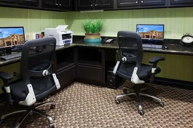 Hampton Inn & Suites Middlebury, IN